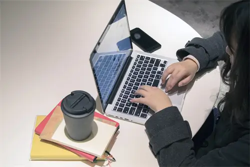 法律应该明确什么原则呢