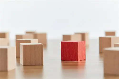 法律专业学什么课程好学