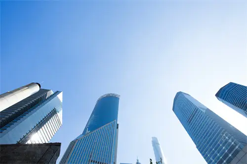 低俗车贴违反什么法律