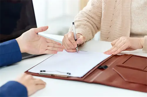 每天发生了什么法律事情